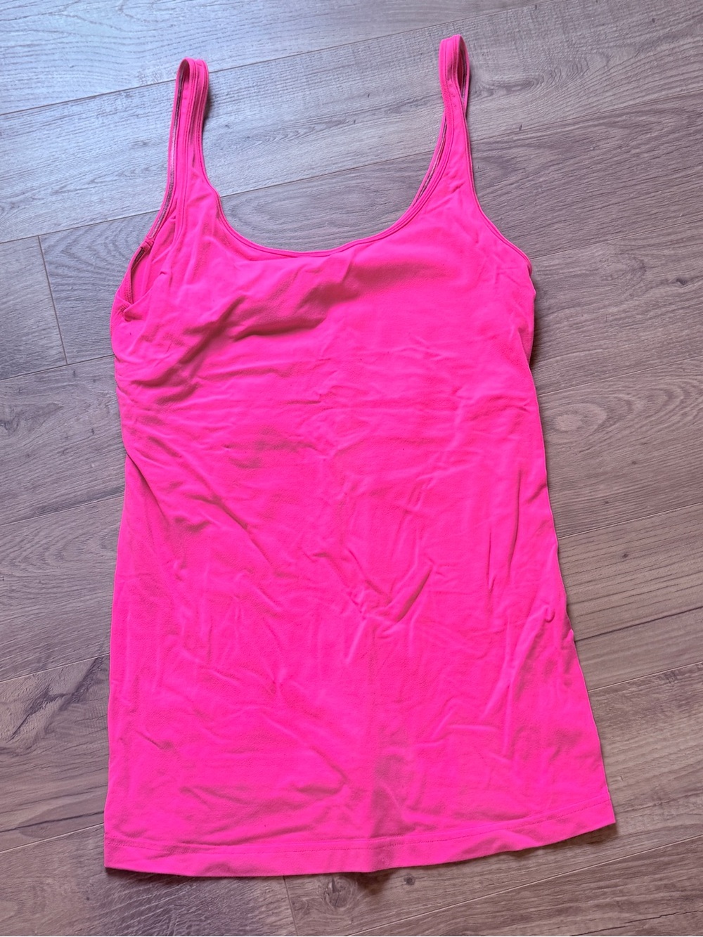 lululemon athletica Bright Pink Scoop Tank-size 10